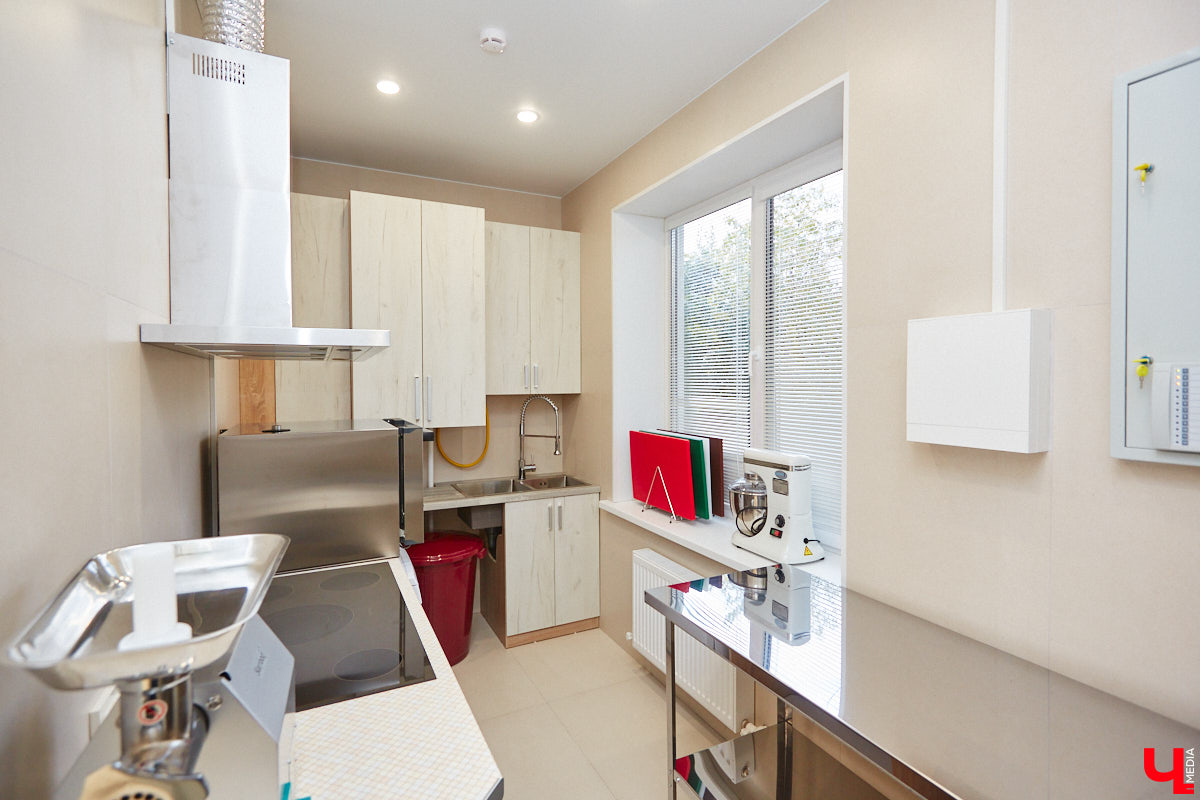 22 октября во Владимире состоится день открытых дверей в новом частном детском саду «Панда», который находится на огороженной территории двухэтажного коттеджа. Посетить это мероприятие стоит хотя бы потому, что всегда лучше один раз увидеть, чем сто раз услышать! Ну а пока мы, воспользовавшись радушием заведующей частным садом, в числе первых заглянули к ним на экскурсию.