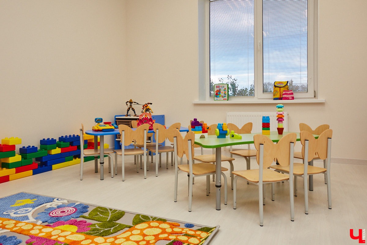 22 октября во Владимире состоится день открытых дверей в новом частном детском саду «Панда», который находится на огороженной территории двухэтажного коттеджа. Посетить это мероприятие стоит хотя бы потому, что всегда лучше один раз увидеть, чем сто раз услышать! Ну а пока мы, воспользовавшись радушием заведующей частным садом, в числе первых заглянули к ним на экскурсию.