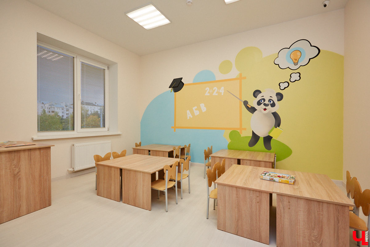 22 октября во Владимире состоится день открытых дверей в новом частном детском саду «Панда», который находится на огороженной территории двухэтажного коттеджа. Посетить это мероприятие стоит хотя бы потому, что всегда лучше один раз увидеть, чем сто раз услышать! Ну а пока мы, воспользовавшись радушием заведующей частным садом, в числе первых заглянули к ним на экскурсию.