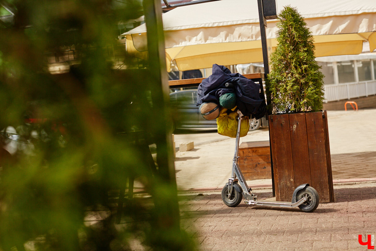 Жители Владимира смогут воспользоваться первой частью дублера Южного обхода областного центра уже на этой неделе. Дорогу откроют 14 октября, в пятницу. Пока же есть возможность полюбоваться развязкой на фото, сделанных с коптера. 