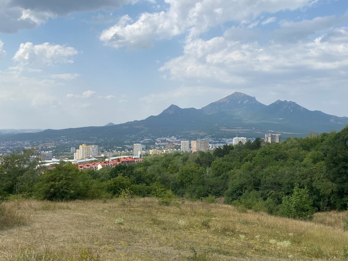 Владимирец Антон Щедрин не просто рассказал «Ключ-Медиа» о своих кавказских каникулах, но и порекомендовал места, которые стоит посетить в первую очередь, если времени в обрез.