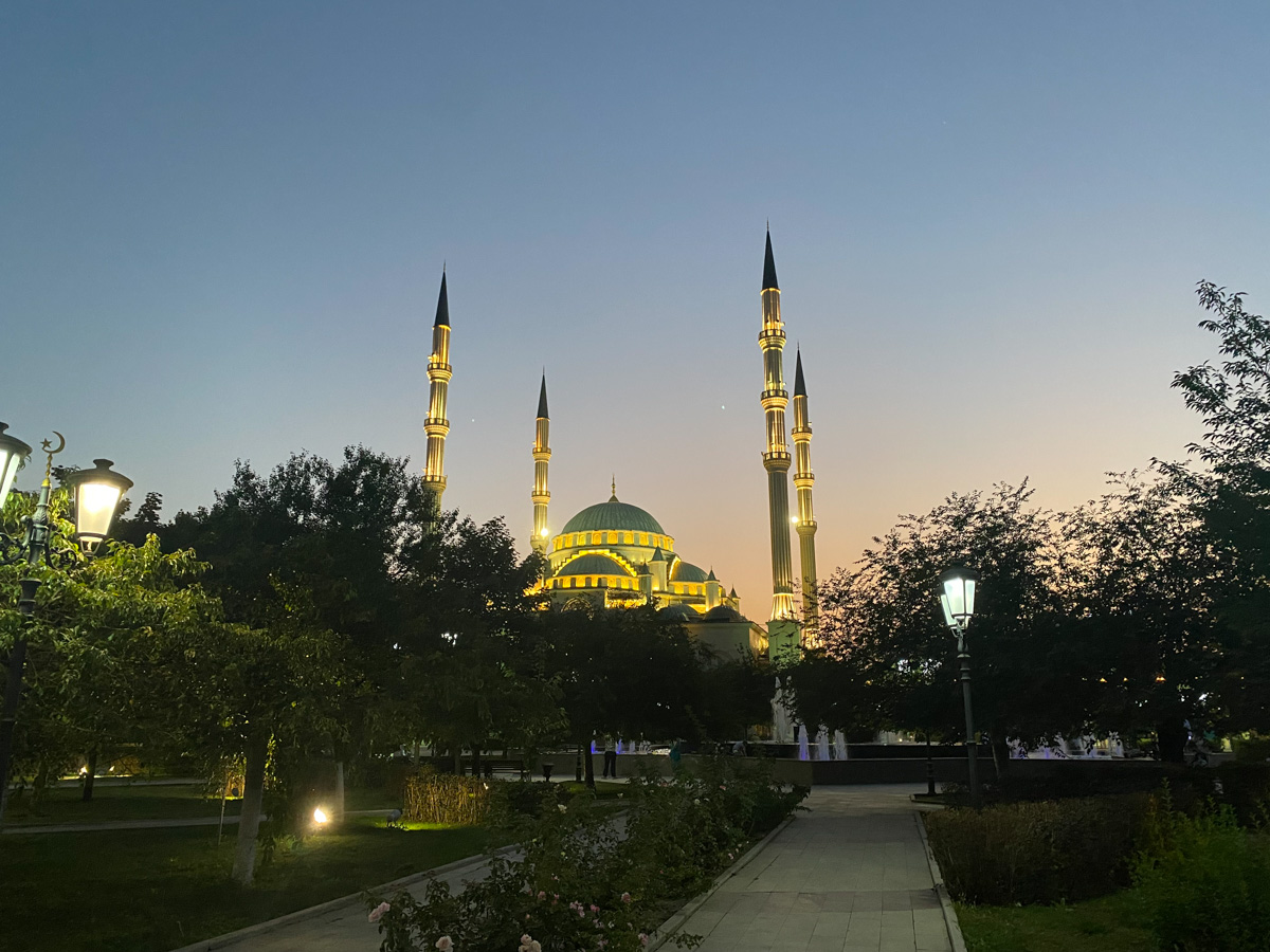 Владимирец Антон Щедрин не просто рассказал «Ключ-Медиа» о своих кавказских каникулах, но и порекомендовал места, которые стоит посетить в первую очередь, если времени в обрез.