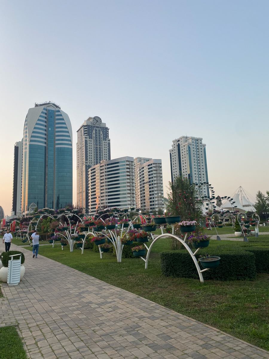 Владимирец Антон Щедрин не просто рассказал «Ключ-Медиа» о своих кавказских каникулах, но и порекомендовал места, которые стоит посетить в первую очередь, если времени в обрез.