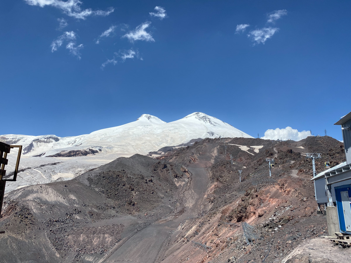 Владимирец Антон Щедрин не просто рассказал «Ключ-Медиа» о своих кавказских каникулах, но и порекомендовал места, которые стоит посетить в первую очередь, если времени в обрез.