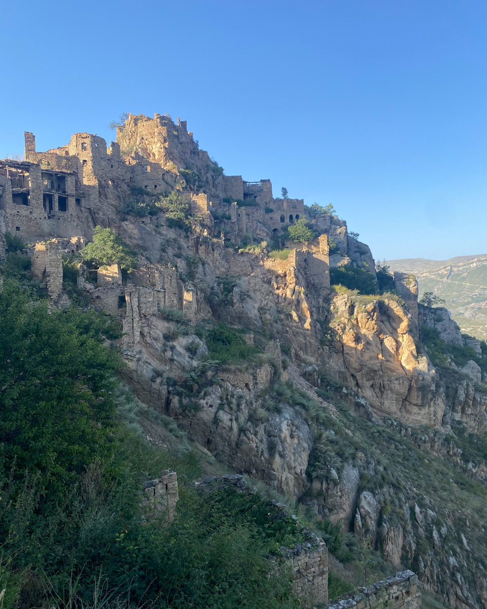 Владимирец Антон Щедрин не просто рассказал «Ключ-Медиа» о своих кавказских каникулах, но и порекомендовал места, которые стоит посетить в первую очередь, если времени в обрез.