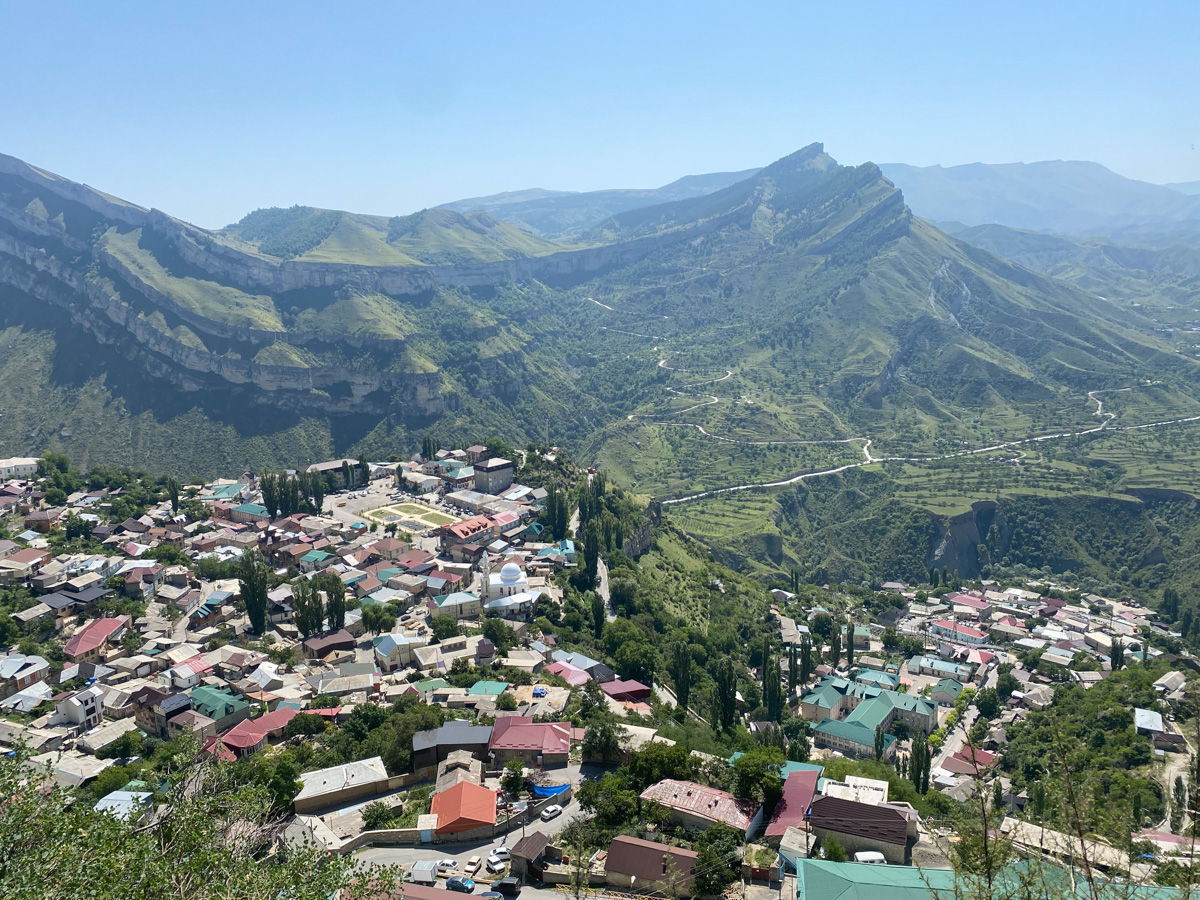 Владимирец Антон Щедрин не просто рассказал «Ключ-Медиа» о своих кавказских каникулах, но и порекомендовал места, которые стоит посетить в первую очередь, если времени в обрез.