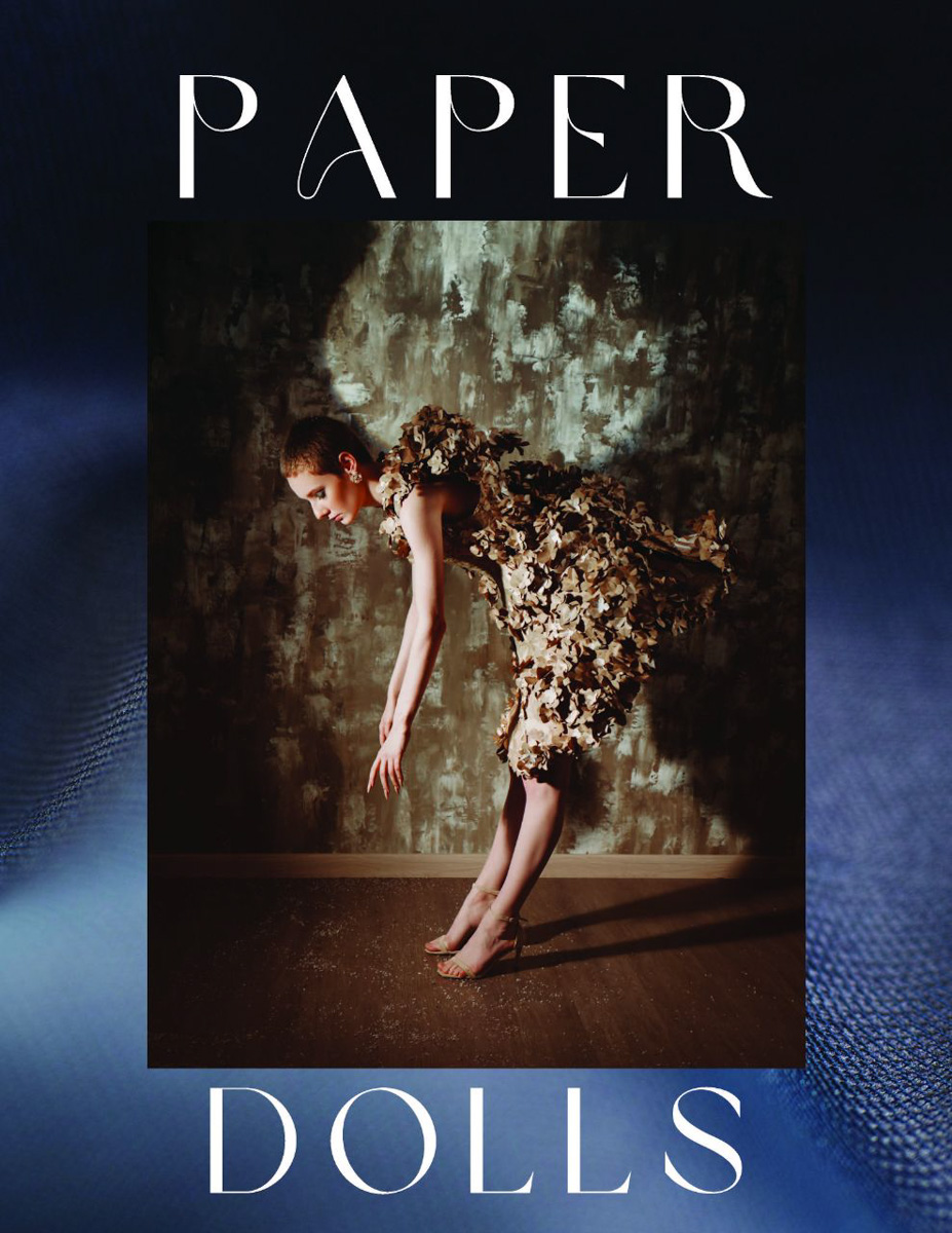 Совместная коллекция из 12 уникальных бумажных платьев с экопринтами владимирского декоратора Натальи Наянзиной и флориста из Томска Натальей Медведевой приняла участие в конкурсе дизайнеров «Сибирский кутюрье – 2022» Fashion. А еще попала на страницы журнала мод Fashion Avenue News.