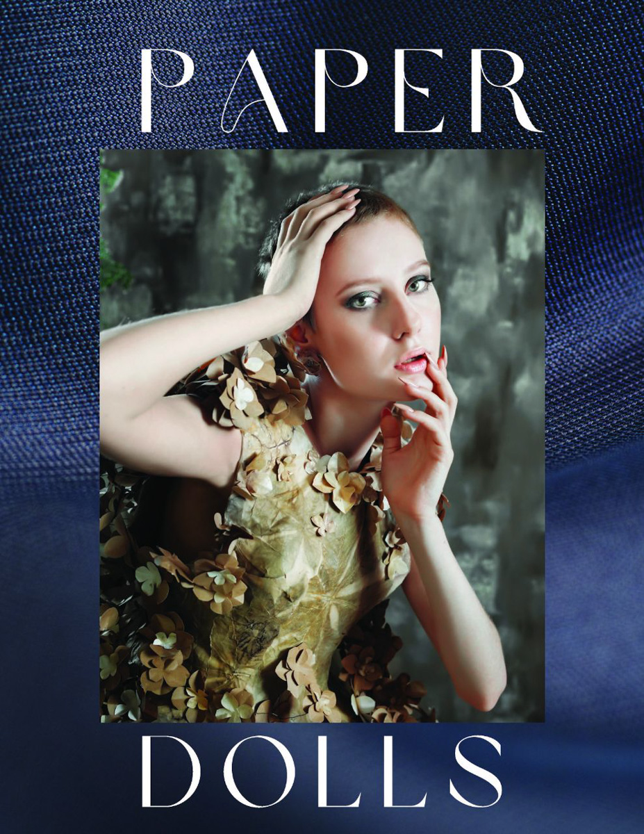 Совместная коллекция из 12 уникальных бумажных платьев с экопринтами владимирского декоратора Натальи Наянзиной и флориста из Томска Натальей Медведевой приняла участие в конкурсе дизайнеров «Сибирский кутюрье – 2022» Fashion. А еще попала на страницы журнала мод Fashion Avenue News.