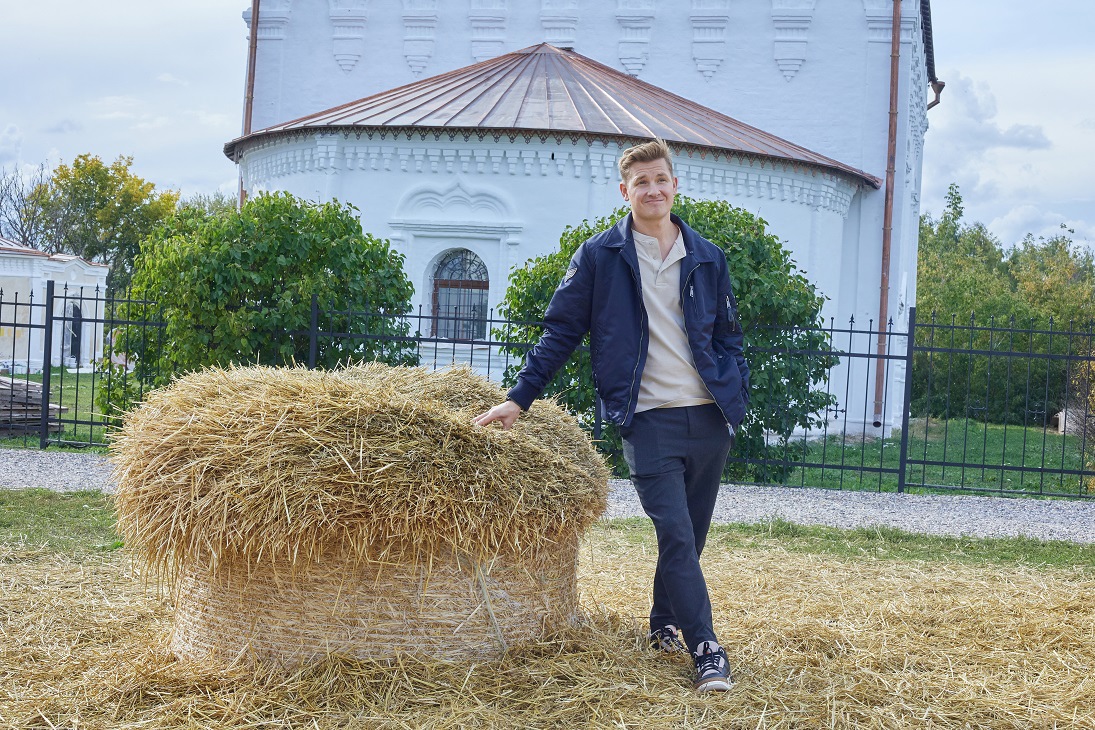Популярный телеведущий и ресторатор Александр Белькович приезжал в 33-й регион, но не просто так. Владимир и Суздаль стали героями нового выпуска кулинарного тревел-шоу на СТС, которое он ведет. Чем удивляли медийного шеф-повара в наших краях и что запомнилось ему больше всего?