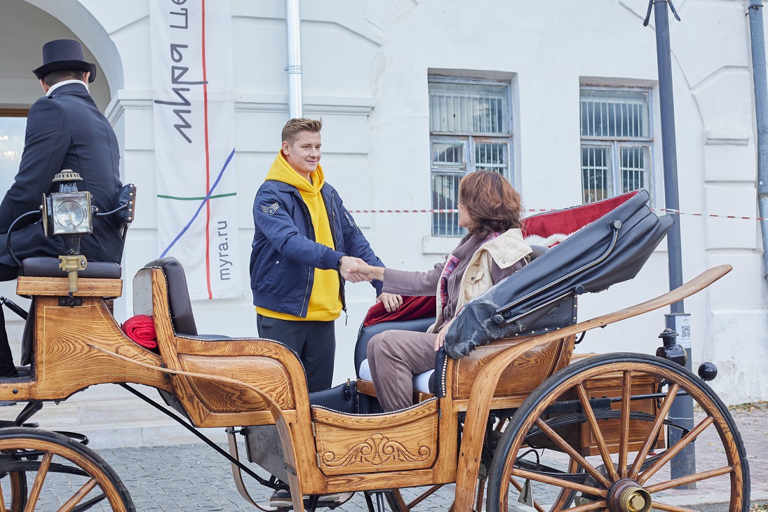 Популярный телеведущий и ресторатор Александр Белькович приезжал в 33-й регион, но не просто так. Владимир и Суздаль стали героями нового выпуска кулинарного тревел-шоу на СТС, которое он ведет. Чем удивляли медийного шеф-повара в наших краях и что запомнилось ему больше всего?