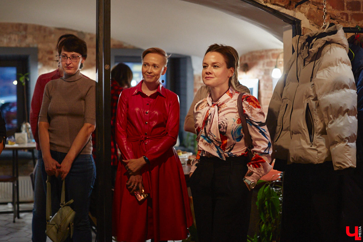 Владимирские врачи поддержали всемирную акцию в защиту женского здоровья «Розовый октябрь», объединив актуальные вопросы медицины, современное искусство и арт-терапию.