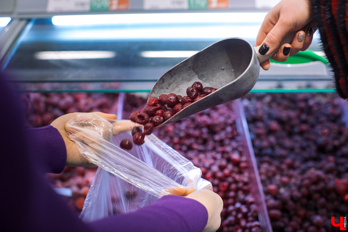 Жители региона определились с лучшими рецептами любимых семейных блюд. По итогам онлайн-голосования 33 из них вошли в книгу «Кулинарные сказки Владимирской области». Предлагаем узнать, какие именно.