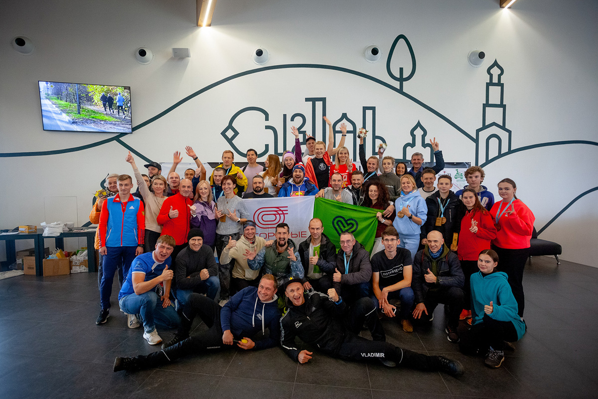 «Королева спорта» – легкая атлетика собрала в Суздале сильнейших спортсменов из разных регионов России. В минувшие выходные там прошел традиционный полумарафон. Участники соревновались на дистанциях 3 км, 10,5 км и 21,1 км.