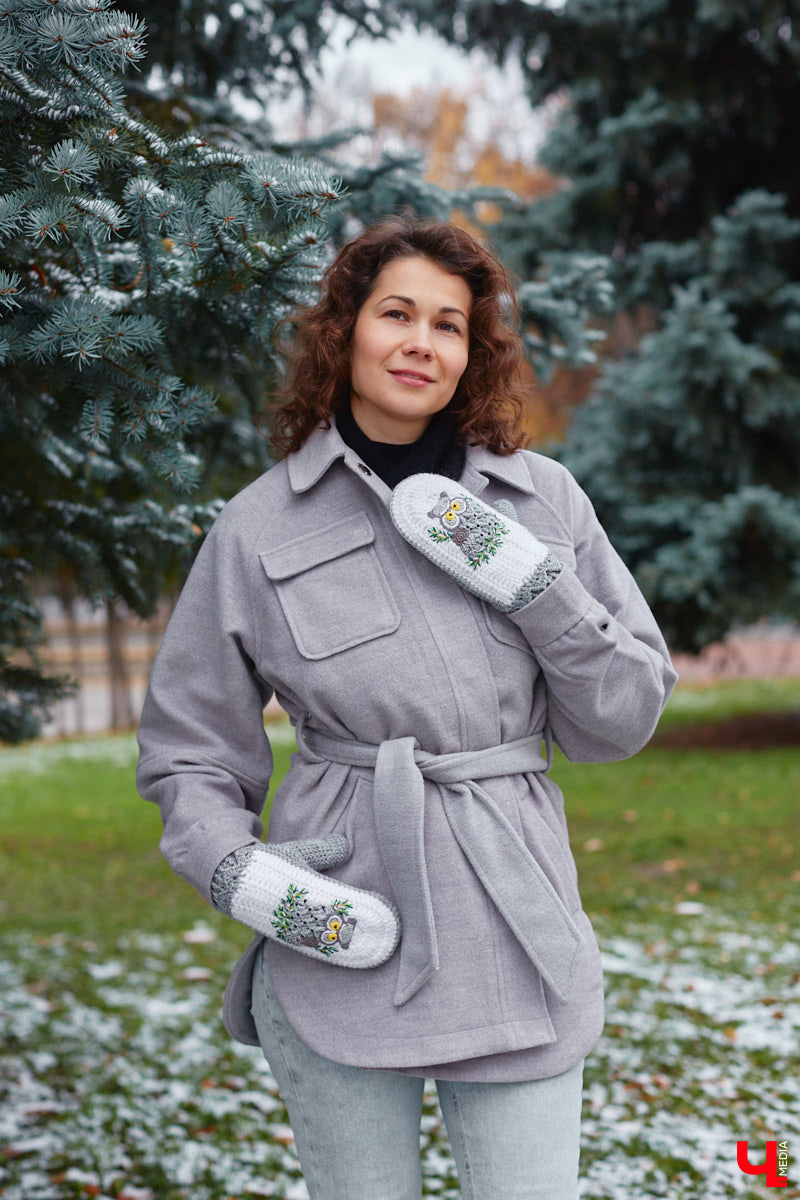 Могут ли варежки стать главным акцентом любого модного образа? Да! Доказано талантливой жительницей Владимира. Елена Королева – новая героиня рубрики «Свой стиль» – готова согреть вас своими работами в этот прохладный ноябрь.