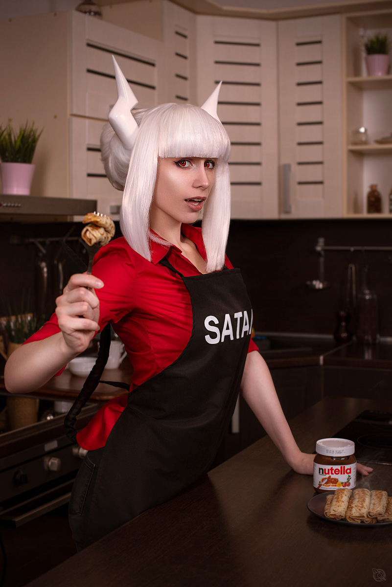 Анна Шерер пронесла свое хобби через жизненные невзгоды, безденежье и переезд. Спустя 13 лет девушка продолжает создавать сногсшибательные образы с перчинкой. «Ключ-Медиа» узнал, чем и как сейчас живет анимешник из Владимира со стажем.