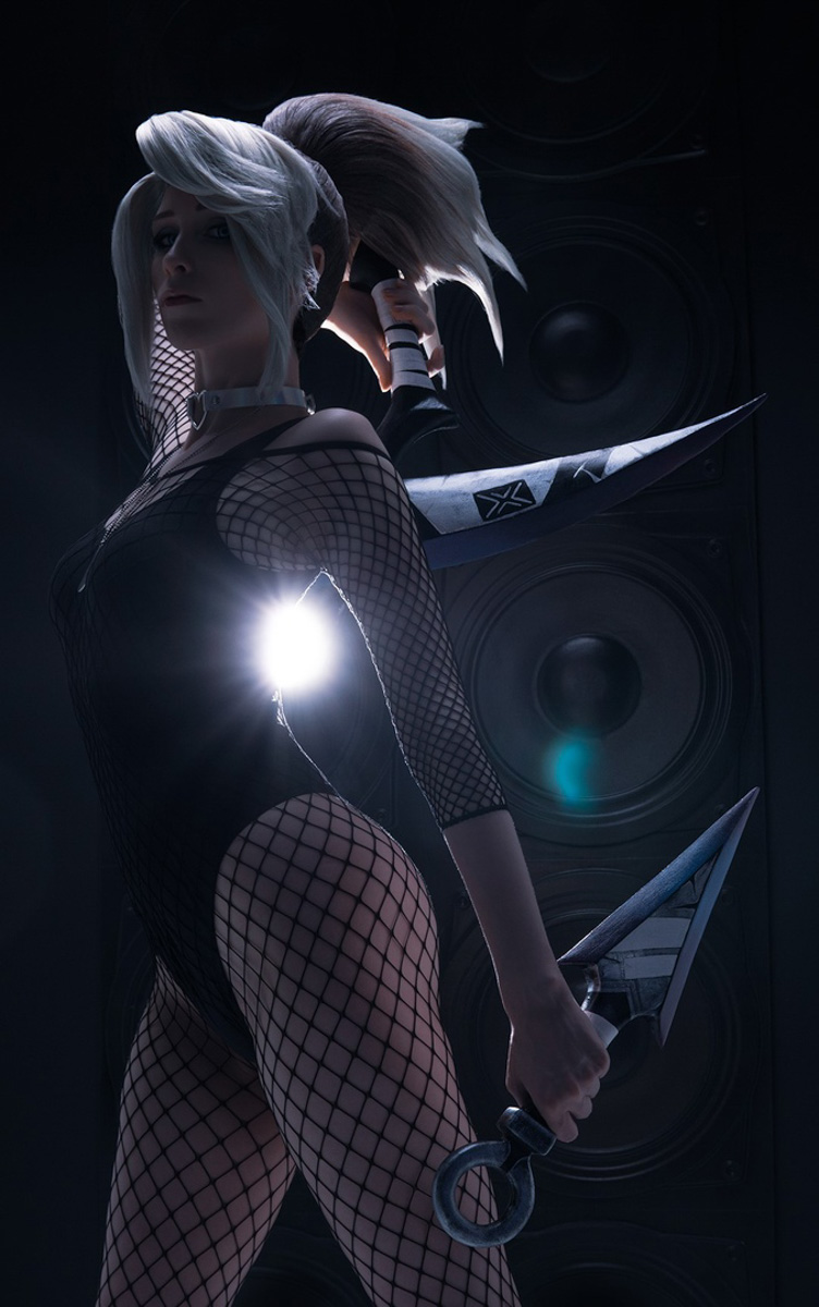 Анна Шерер пронесла свое хобби через жизненные невзгоды, безденежье и переезд. Спустя 13 лет девушка продолжает создавать сногсшибательные образы с перчинкой. «Ключ-Медиа» узнал, чем и как сейчас живет анимешник из Владимира со стажем.