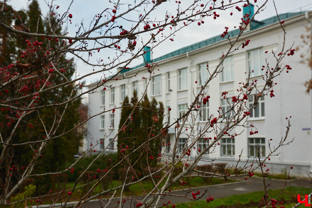 14 ноября 1788 года во Владимире родился Михаил Петрович Лазарев. Русский флотоводец и мореплаватель, он навсегда вписал свое имя в мировую историю как один из первооткрывателей Антарктиды. В день его рождения давайте прогуляемся по областной столице и посмотрим, как здесь чтут память о выдающемся земляке.