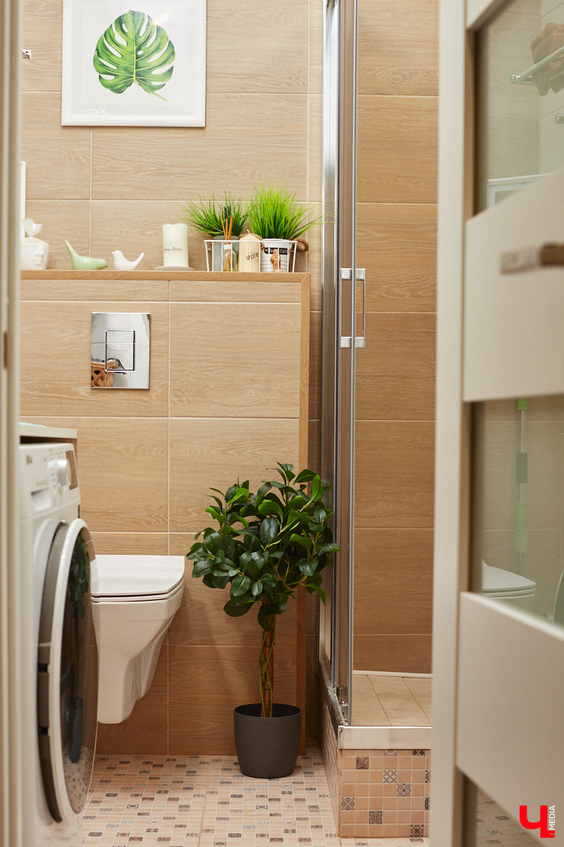 Как вы относитесь к искусственным растениям? Если скептически, то всего один взгляд на цветы и деревья от Елены Шестаковой может изменить ваше мнение о них. Владимирский флорист-любитель декорирует интерьер тем, что создает своими руками.