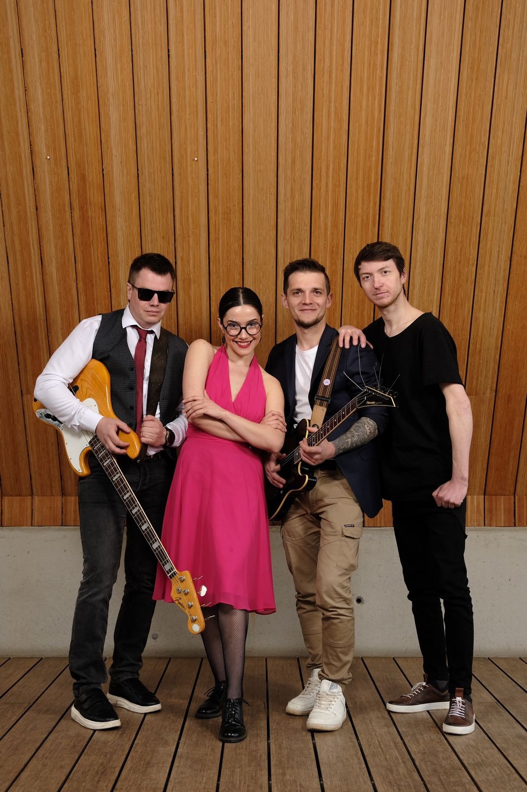 На владимирских афишах все чаще мелькает словосочетание «Иван-Чай». Из названия кажется, что это русская народная заводная хороводная группа. Но на деле все намного интереснее.