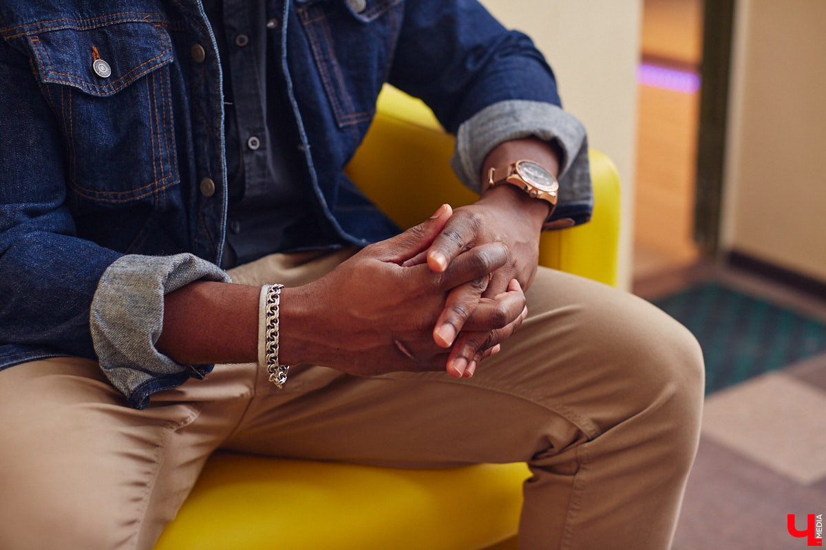 Психологи твердят: выйдите из зоны комфорта, чтобы найти нового себя. Наш сегодняшний герой не просто последовал этому совету – он шагнул далеко за его пределы. Взял и переехал к нам из Африки. И не зря, как оказалось! О своих приключениях смелый иностранец поведал «Ключ-Медиа».