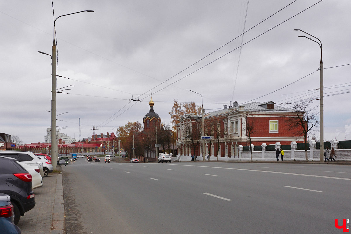 28 ноября 1893 года на Студеной горе во Владимире был торжественно освящен храм Архангела Михаила. По своему виду и наполнению это одна из самых нетрадиционных владимирских церквей. Давайте разберемся, что же в ней такого уникального.
