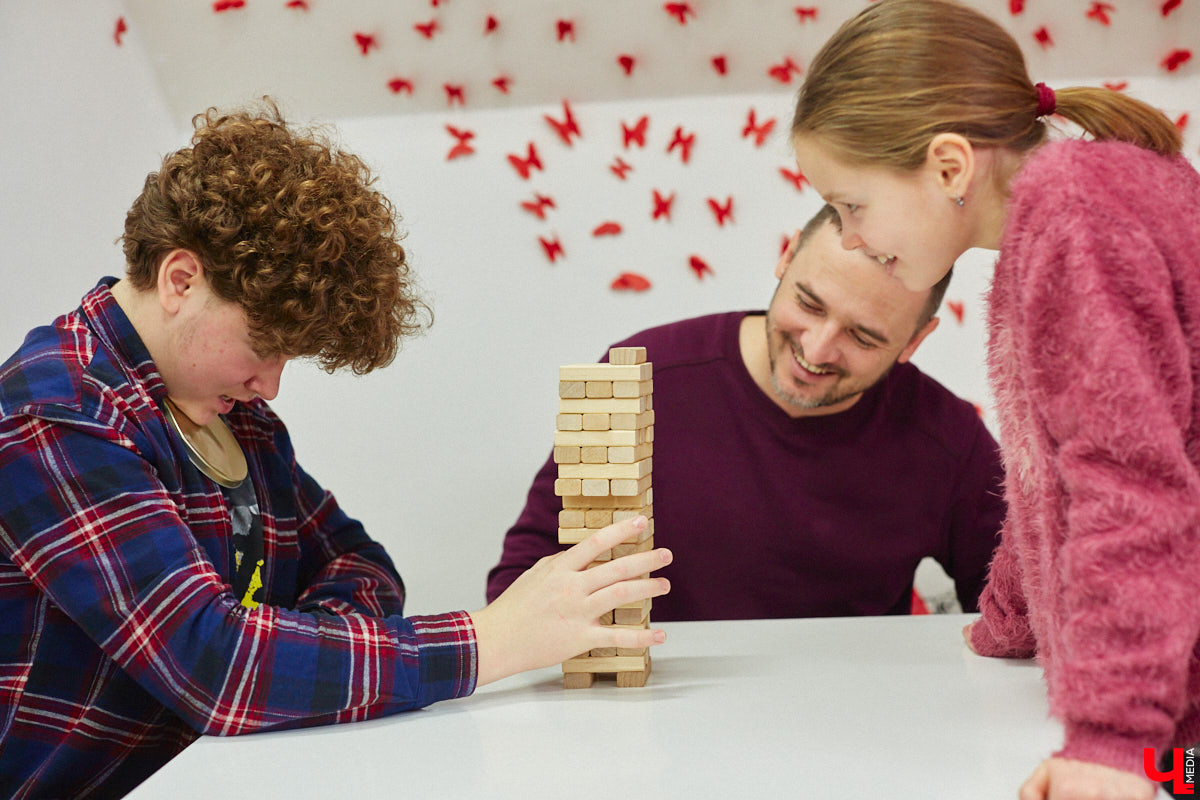 Не знаете, чем занять себя в выходные дни? Отличный вариант — турнир по настольным играм. Сразиться в «Каркассон» на собственном дне рождения предлагает магазин «Мосигра».