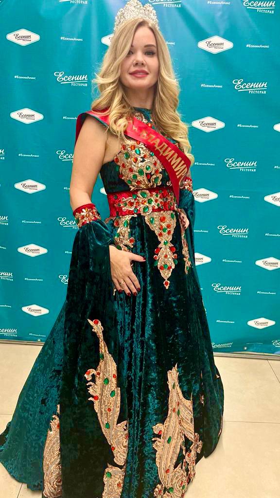 В начале декабря в Рязани прошел конкурс Grand Fashion Queen, на котором многодетная мама Вероника Малыгина завоевала главную корону победительницы. Как все прошло, мы узнали из первых уст.