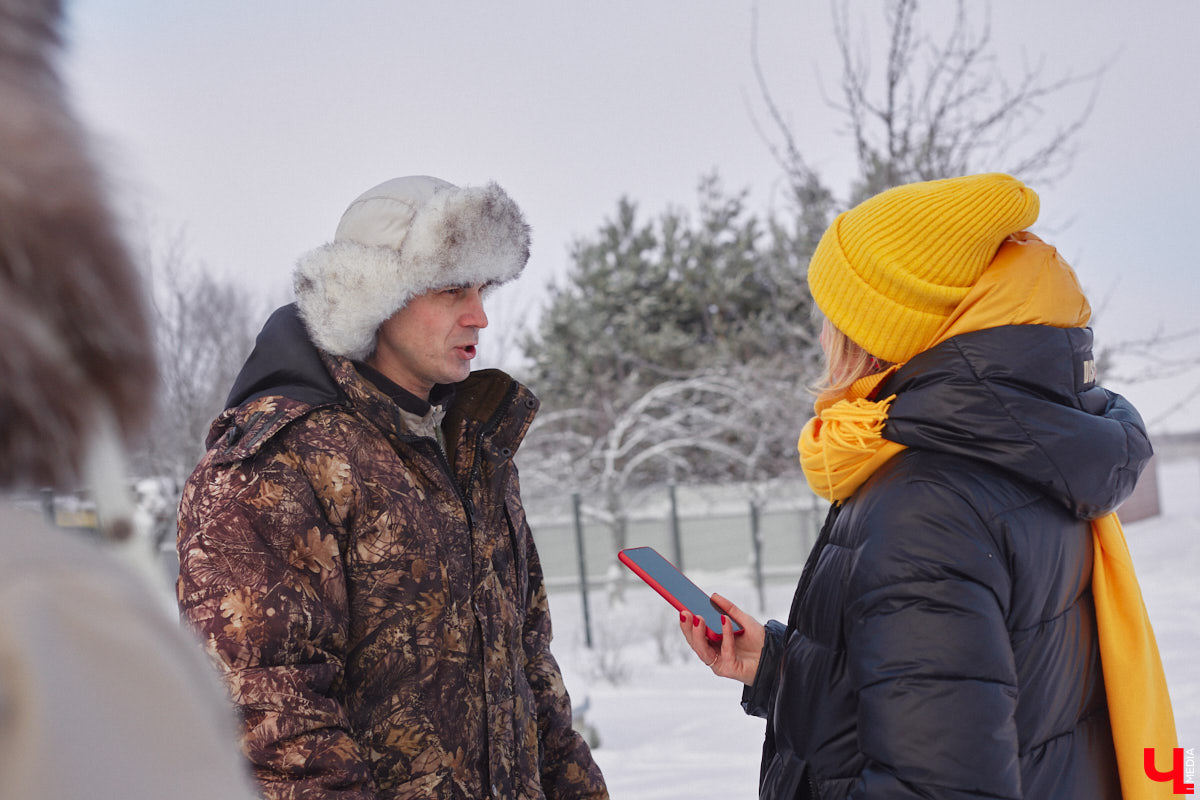 Неподалеку от Владимира есть уникальный питомник хаски. Собаки этой породы готовы подарить любовь даже незнакомому человеку. Тепло от четвероногих друзей передается, кажется, даже через фотографии. Смотрим и заряжаемся отличным настроением!