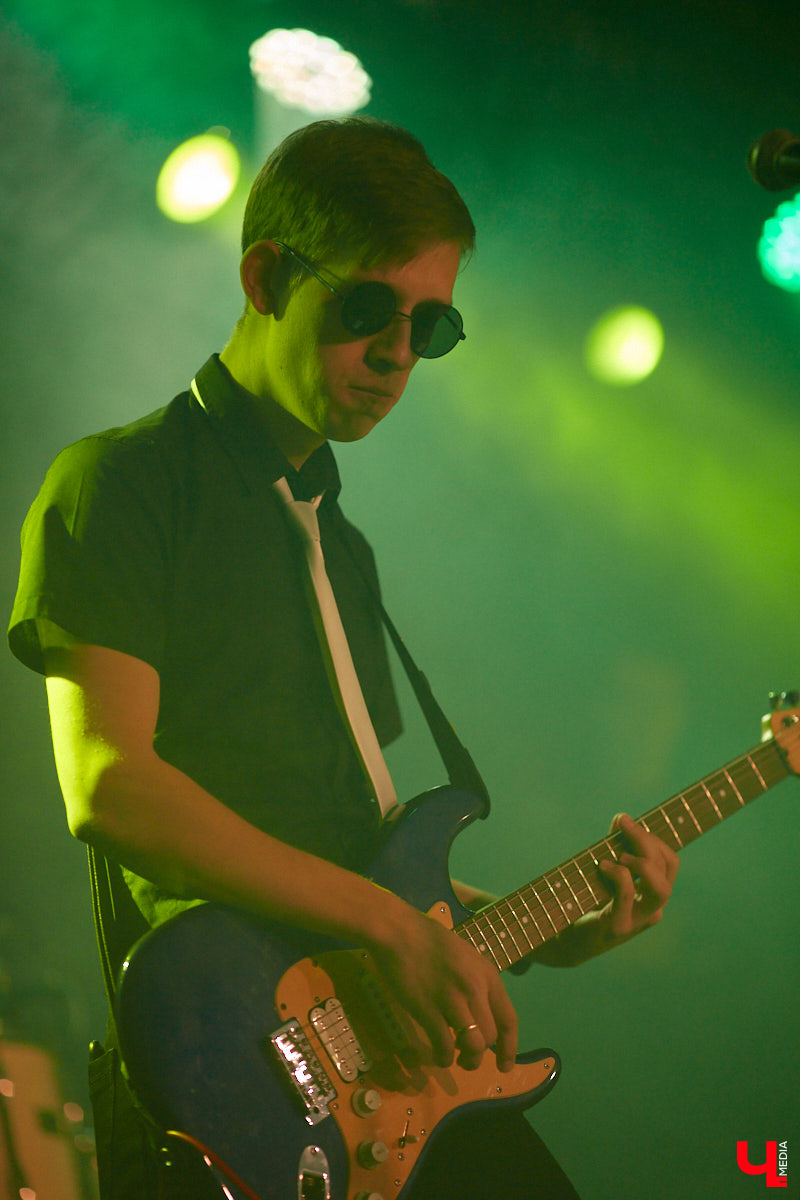 У хорошего начала должно быть не менее достойное продолжение. Если говорить о фестивале-конкурсе «ВладРок’2022», то второй отборочный тур даже в чем-то превзошел первый концертный день. Как мы и обещали, «Ключ-Медиа» продолжает рассказ об этом нетривиальном для местной музыкальной тусовки событии.