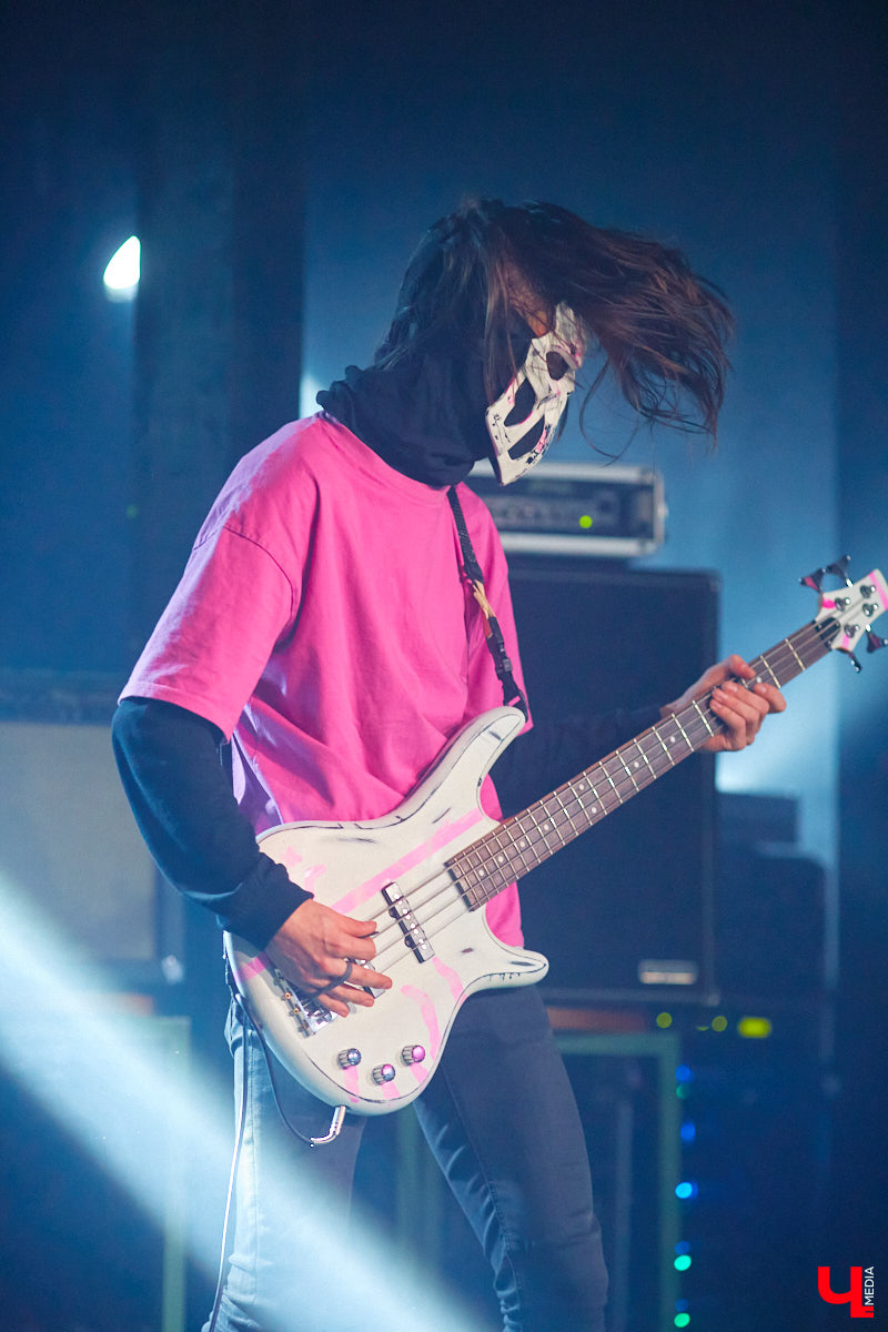 У хорошего начала должно быть не менее достойное продолжение. Если говорить о фестивале-конкурсе «ВладРок’2022», то второй отборочный тур даже в чем-то превзошел первый концертный день. Как мы и обещали, «Ключ-Медиа» продолжает рассказ об этом нетривиальном для местной музыкальной тусовки событии.