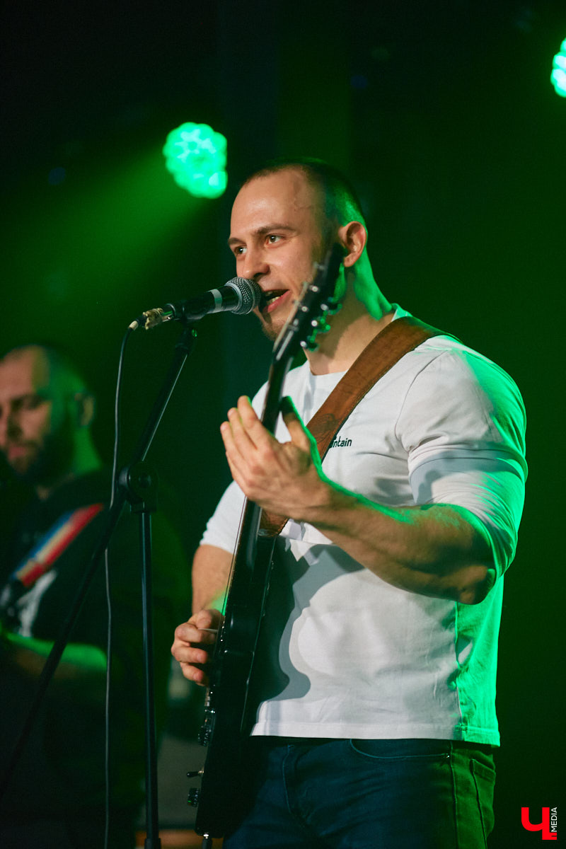 У хорошего начала должно быть не менее достойное продолжение. Если говорить о фестивале-конкурсе «ВладРок’2022», то второй отборочный тур даже в чем-то превзошел первый концертный день. Как мы и обещали, «Ключ-Медиа» продолжает рассказ об этом нетривиальном для местной музыкальной тусовки событии.