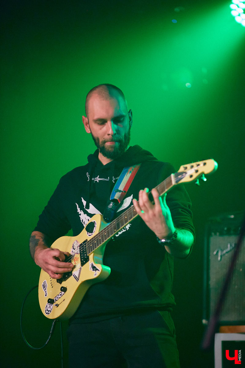 У хорошего начала должно быть не менее достойное продолжение. Если говорить о фестивале-конкурсе «ВладРок’2022», то второй отборочный тур даже в чем-то превзошел первый концертный день. Как мы и обещали, «Ключ-Медиа» продолжает рассказ об этом нетривиальном для местной музыкальной тусовки событии.