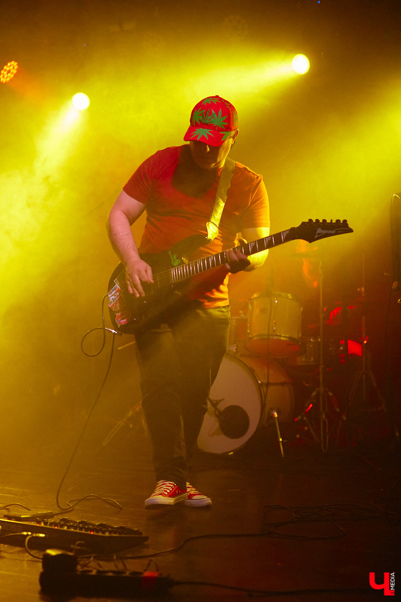 У хорошего начала должно быть не менее достойное продолжение. Если говорить о фестивале-конкурсе «ВладРок’2022», то второй отборочный тур даже в чем-то превзошел первый концертный день. Как мы и обещали, «Ключ-Медиа» продолжает рассказ об этом нетривиальном для местной музыкальной тусовки событии.