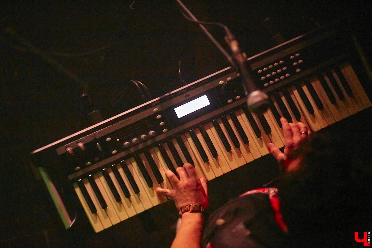 У хорошего начала должно быть не менее достойное продолжение. Если говорить о фестивале-конкурсе «ВладРок’2022», то второй отборочный тур даже в чем-то превзошел первый концертный день. Как мы и обещали, «Ключ-Медиа» продолжает рассказ об этом нетривиальном для местной музыкальной тусовки событии.