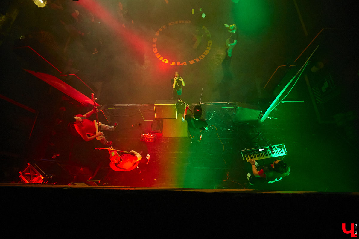 У хорошего начала должно быть не менее достойное продолжение. Если говорить о фестивале-конкурсе «ВладРок’2022», то второй отборочный тур даже в чем-то превзошел первый концертный день. Как мы и обещали, «Ключ-Медиа» продолжает рассказ об этом нетривиальном для местной музыкальной тусовки событии.