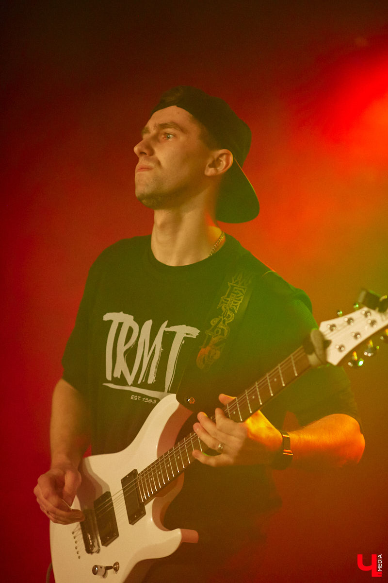 У хорошего начала должно быть не менее достойное продолжение. Если говорить о фестивале-конкурсе «ВладРок’2022», то второй отборочный тур даже в чем-то превзошел первый концертный день. Как мы и обещали, «Ключ-Медиа» продолжает рассказ об этом нетривиальном для местной музыкальной тусовки событии.