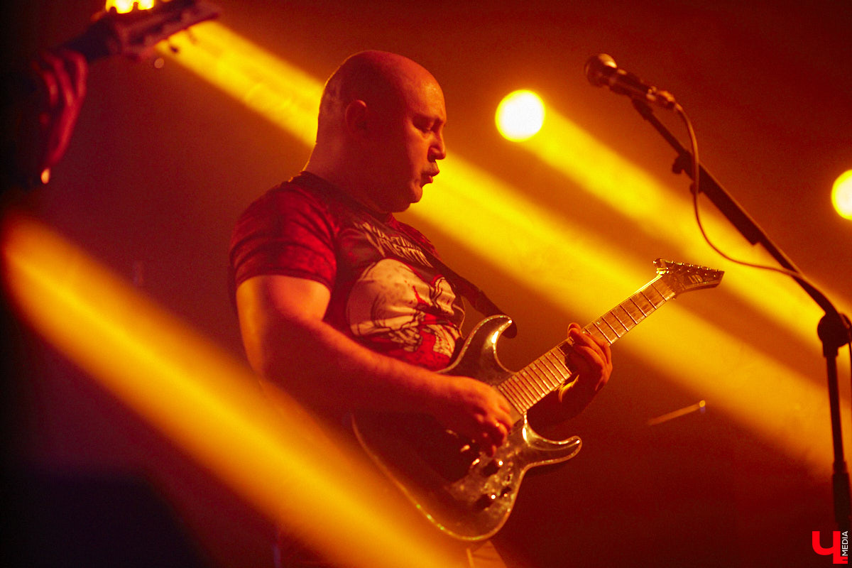 У хорошего начала должно быть не менее достойное продолжение. Если говорить о фестивале-конкурсе «ВладРок’2022», то второй отборочный тур даже в чем-то превзошел первый концертный день. Как мы и обещали, «Ключ-Медиа» продолжает рассказ об этом нетривиальном для местной музыкальной тусовки событии.