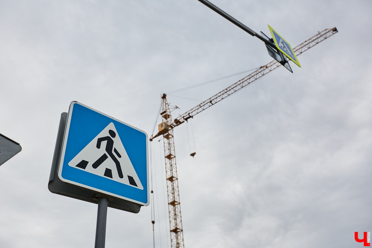 Общественный транспорт и дороги Владимира снова оказались не готовыми к капризам погоды. В морозный день жителям областного центра пришлось ждать своего маршрута по 30 – 40, а то и 50 минут. И это зима по сути только еще началась! Что же будет дальше?