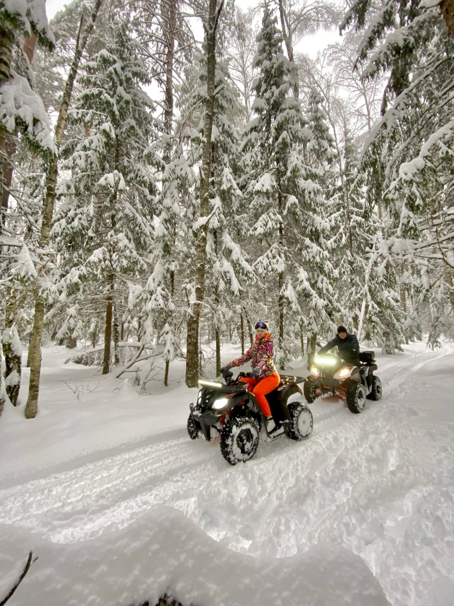 Пришло время планировать длинные новогодние каникулы. Отдыхать этой зимой будем девять дней, а значит, и попробовать можно многое. «Ключ-Медиа» собрал самые интересные способы оторваться на свежем воздухе.