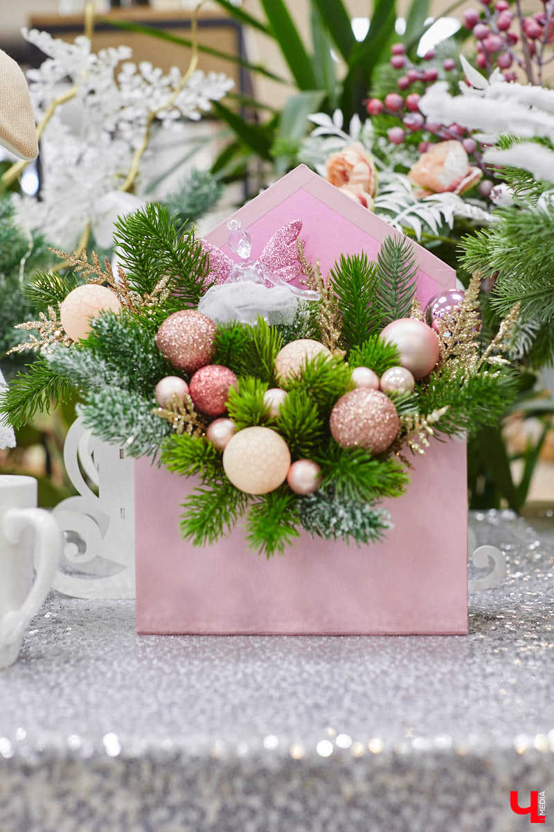 Юлия Краснова рассказала «Ключ-Медиа», как решилась открыть самый большой магазин цветов и декора в области, каково быть женщиной-руководителем, как создать крутую команду и какое отношение цветы имеют к Новому году.