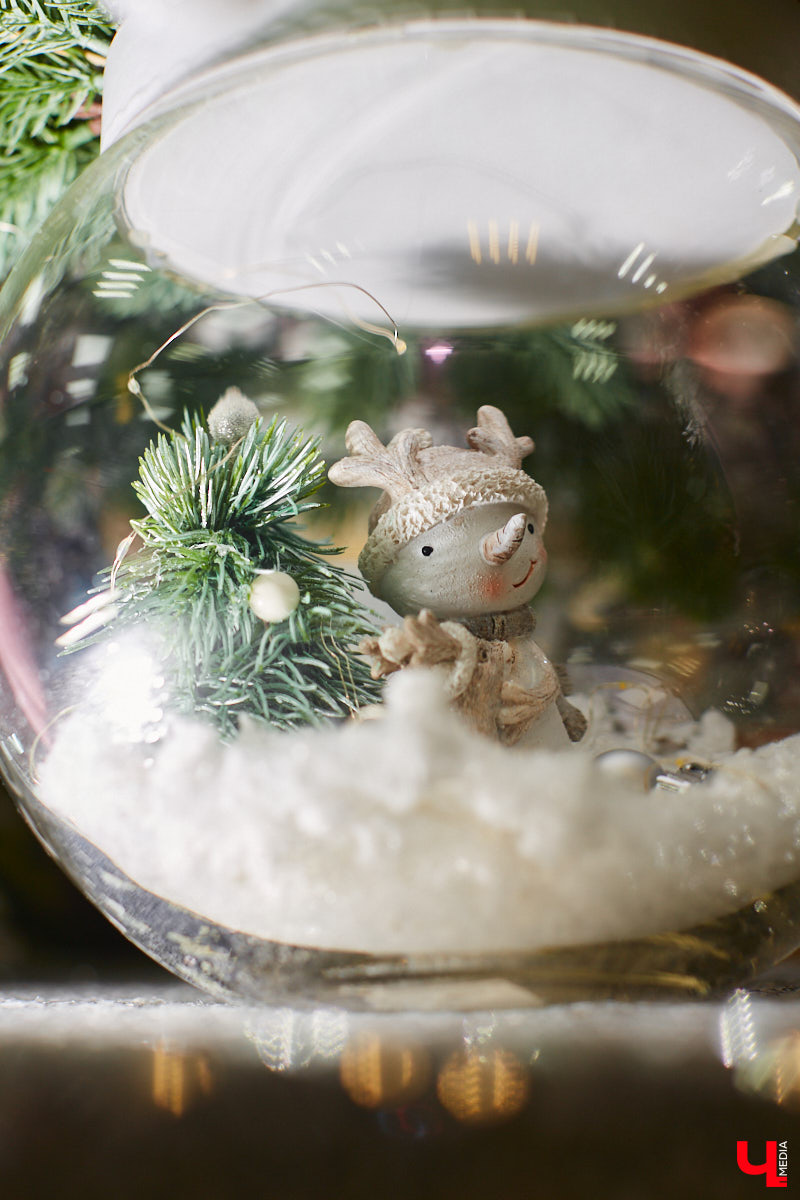 Юлия Краснова рассказала «Ключ-Медиа», как решилась открыть самый большой магазин цветов и декора в области, каково быть женщиной-руководителем, как создать крутую команду и какое отношение цветы имеют к Новому году.