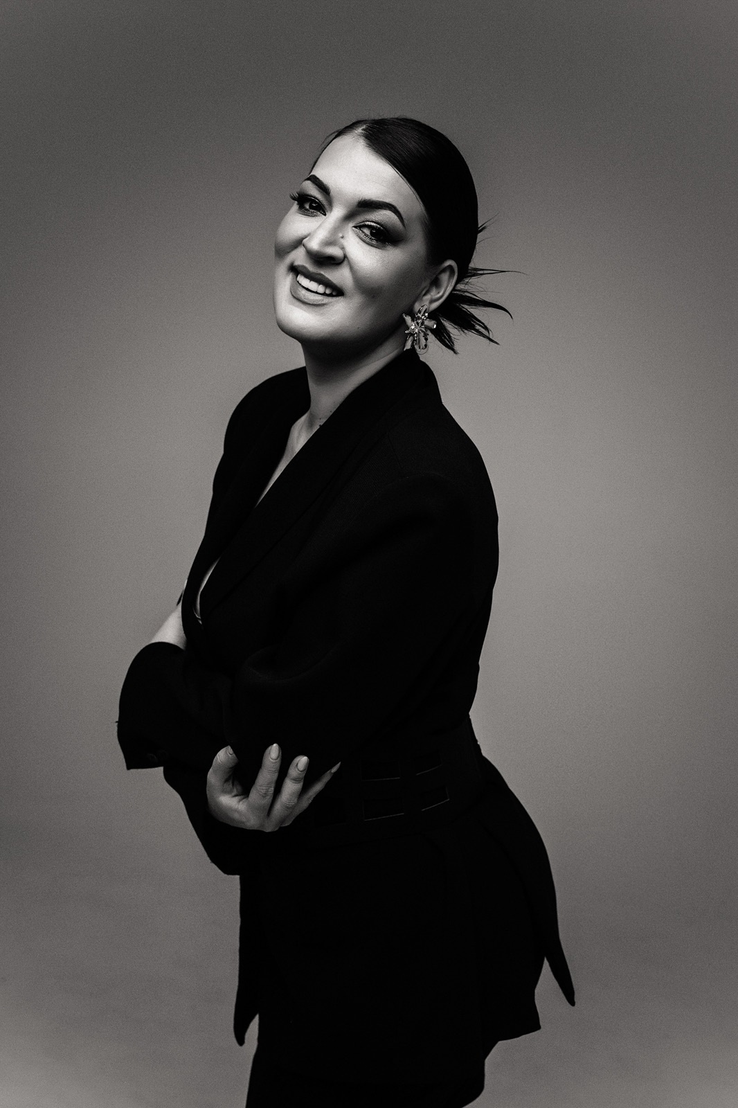 Юлия Краснова рассказала «Ключ-Медиа», как решилась открыть самый большой магазин цветов и декора в области, каково быть женщиной-руководителем, как создать крутую команду и какое отношение цветы имеют к Новому году.