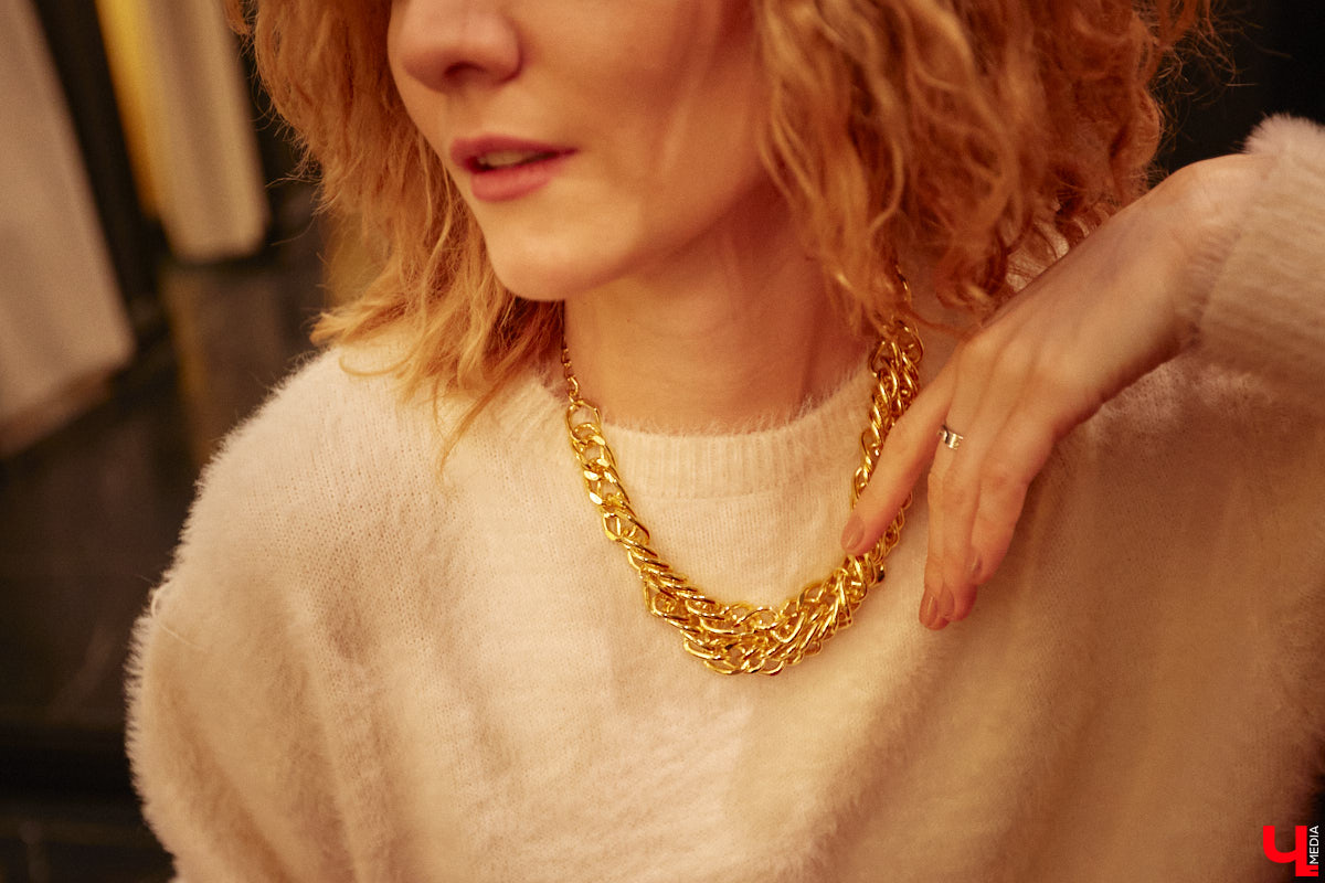 Сколько можно щеголять по дому в старой пижаме? В новом году пусть и домашняя одежда будет новой, а главное – современной и актуальной. Подобрать такую «Ключ-Медиа» помогла стилист Дарья Туйчина, в компании которой мы прошлись по магазинам в поисках идеального варианта для каникул.