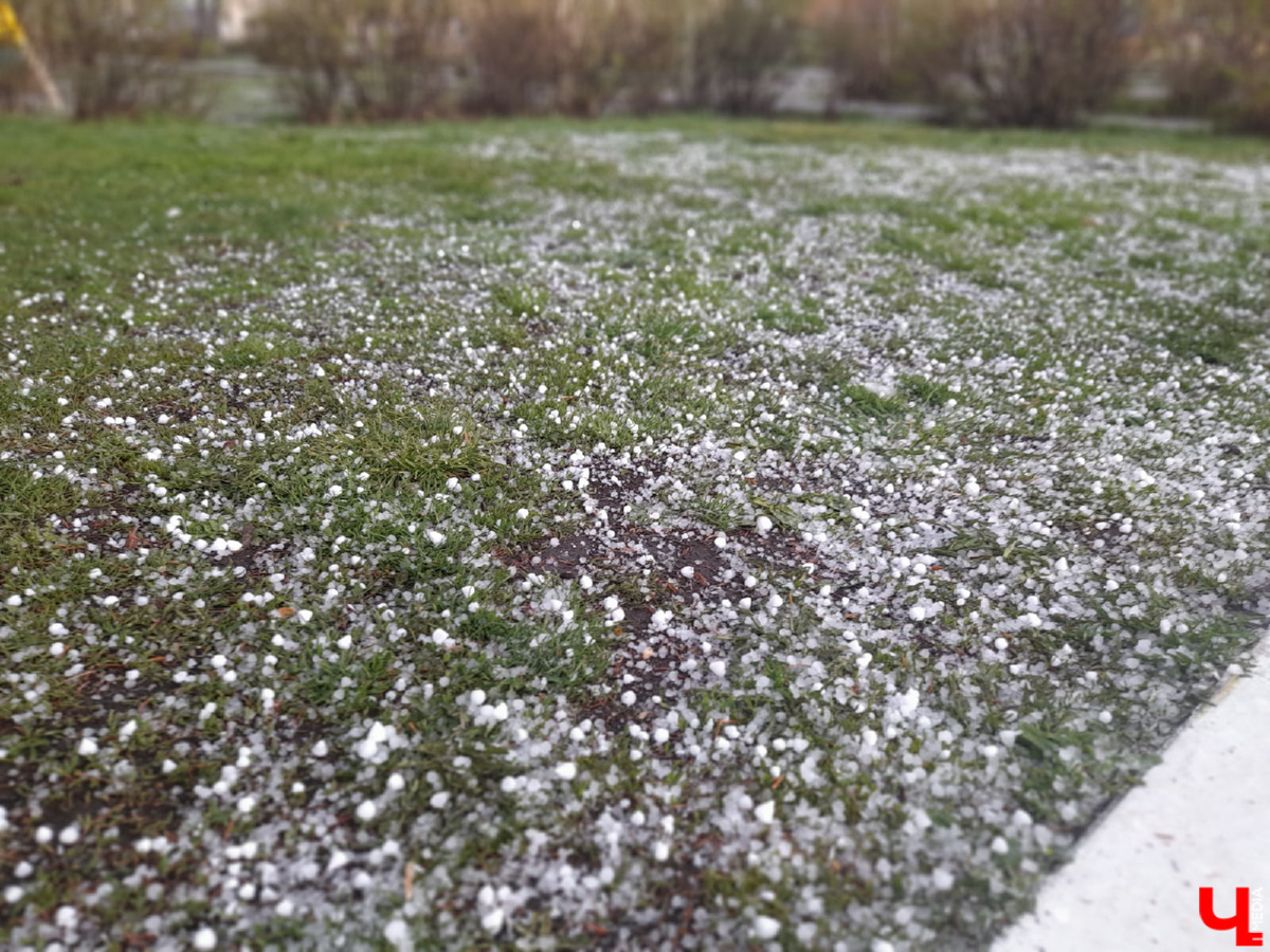 Вместо типичного прогноза погоды предлагаем сегодня подвести итоги 2022 года. В центре внимания самые редкие природные и оптические явления, а также много красивых фотографий, напоминающих о том, как это было.