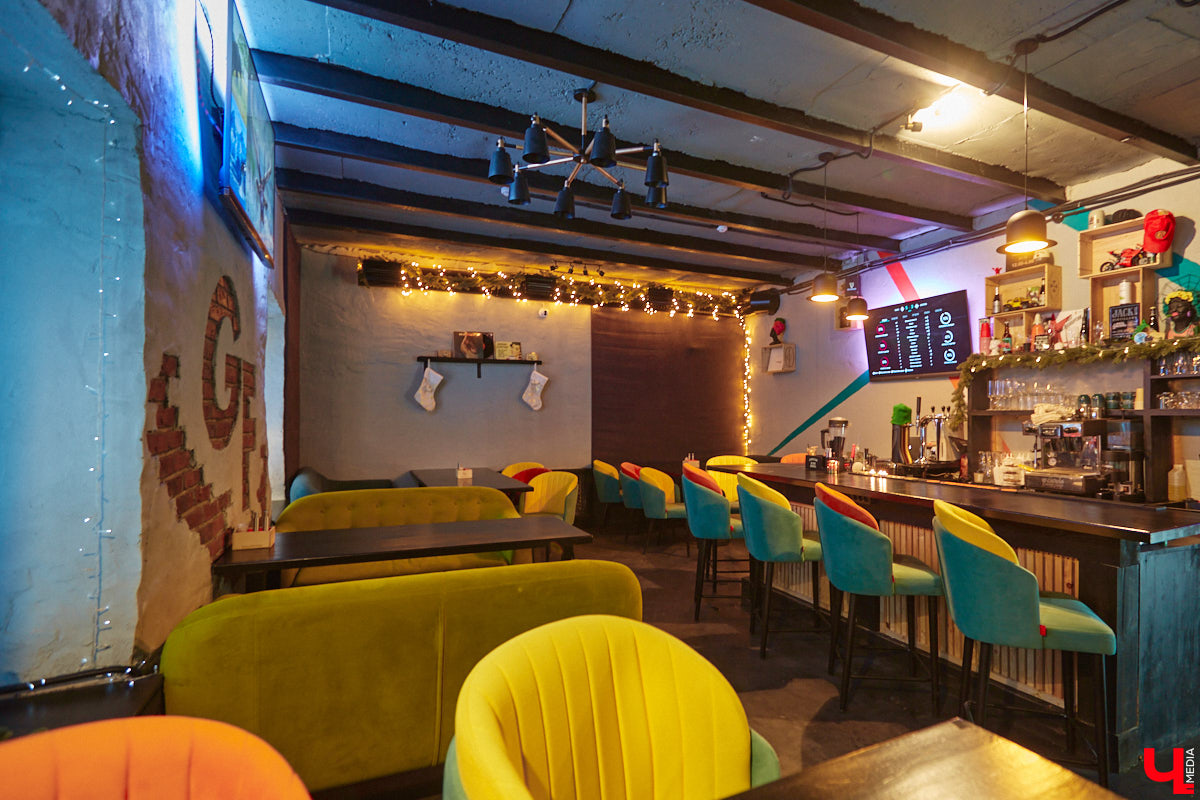 Как водится, «этот год был непростым для всех нас». Знаете ли вы, как реалии 2022-го сказались на жизни города? Предполагаем, что в огромном количестве поступающей со всех сторон информации такие «бытовые мелочи» могли затеряться. Наверстаем упущенное топом закрытий и открытий минувшего года от «Ключ-Медиа»!