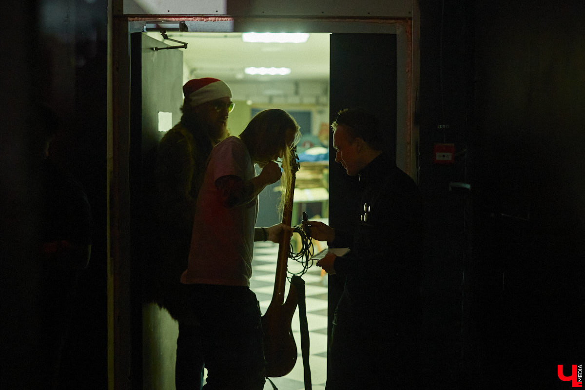 В последний день новогодних праздников в областном центре состоялся уже третий по счету этап фестиваля-конкурса «ВладРок’2022». «Ключ-Медиа» продолжает вести летопись уникального для города события, на этот раз прошедшего с элементами экстрима!