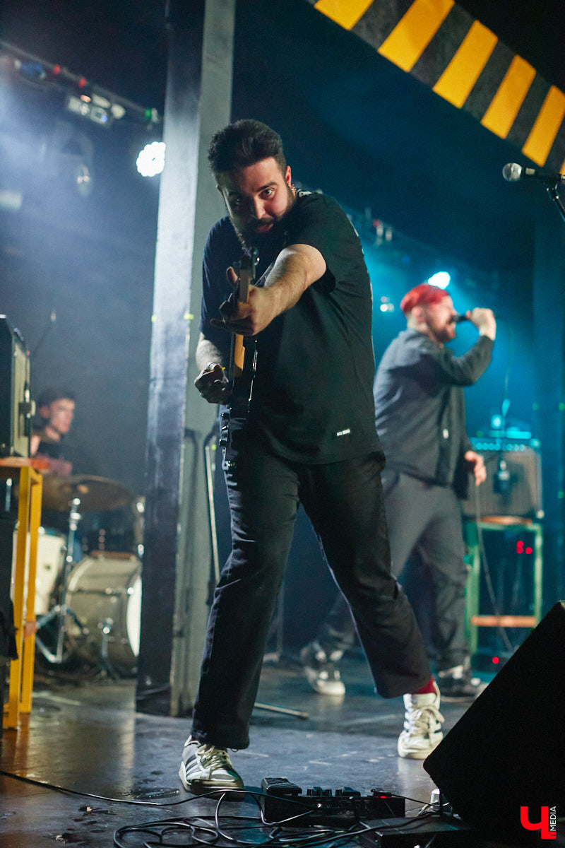 В последний день новогодних праздников в областном центре состоялся уже третий по счету этап фестиваля-конкурса «ВладРок’2022». «Ключ-Медиа» продолжает вести летопись уникального для города события, на этот раз прошедшего с элементами экстрима!