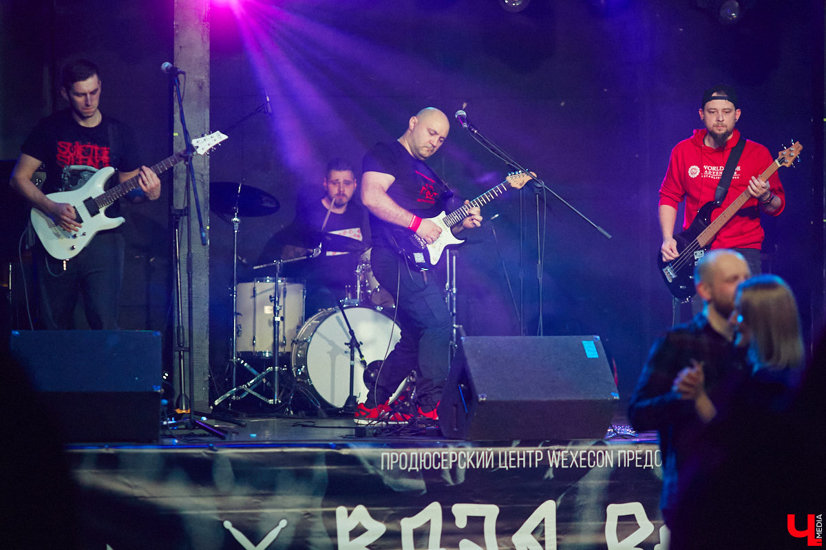 В последний день новогодних праздников в областном центре состоялся уже третий по счету этап фестиваля-конкурса «ВладРок’2022». «Ключ-Медиа» продолжает вести летопись уникального для города события, на этот раз прошедшего с элементами экстрима!