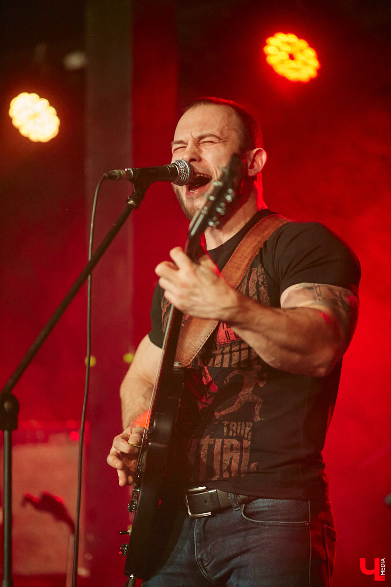 В последний день новогодних праздников в областном центре состоялся уже третий по счету этап фестиваля-конкурса «ВладРок’2022». «Ключ-Медиа» продолжает вести летопись уникального для города события, на этот раз прошедшего с элементами экстрима!