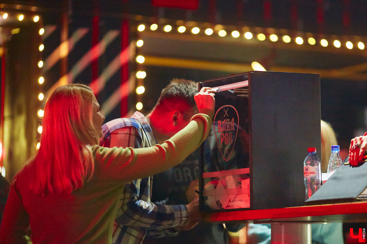 В последний день новогодних праздников в областном центре состоялся уже третий по счету этап фестиваля-конкурса «ВладРок’2022». «Ключ-Медиа» продолжает вести летопись уникального для города события, на этот раз прошедшего с элементами экстрима!